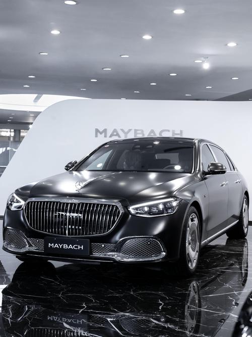 深圳39岚图汽车的售后服务让用户无忧出行，迈巴赫未来的豪华车趋势